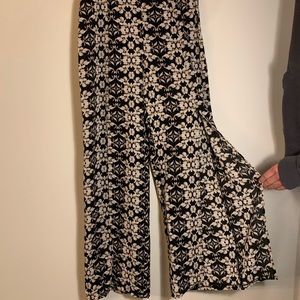 Wide Leg Floral Pant